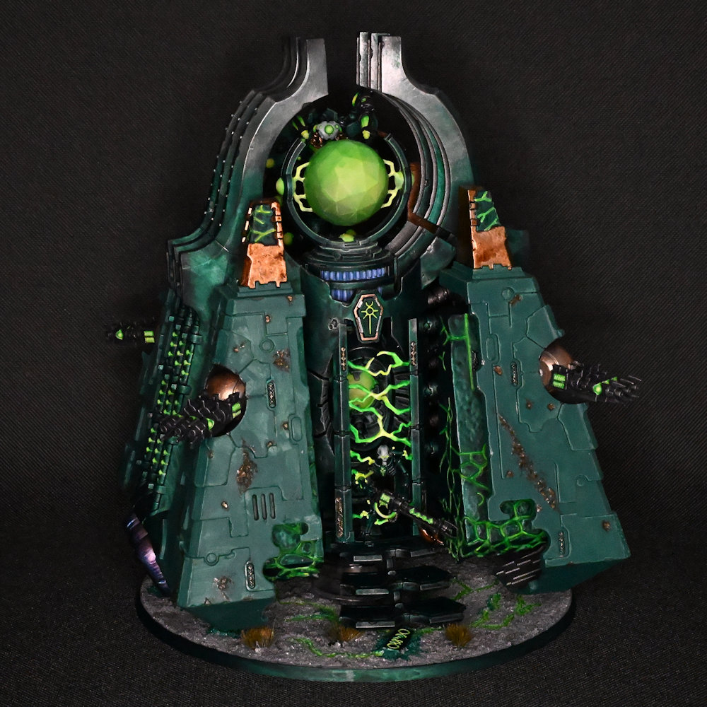 Monolith der Necron Tsarakura Dynasty